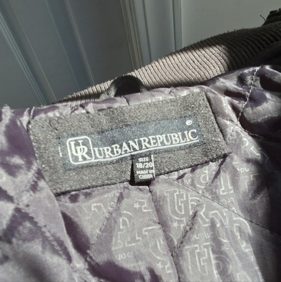 Urban Republic Charcoal Grey coat - Picture 4 of 4